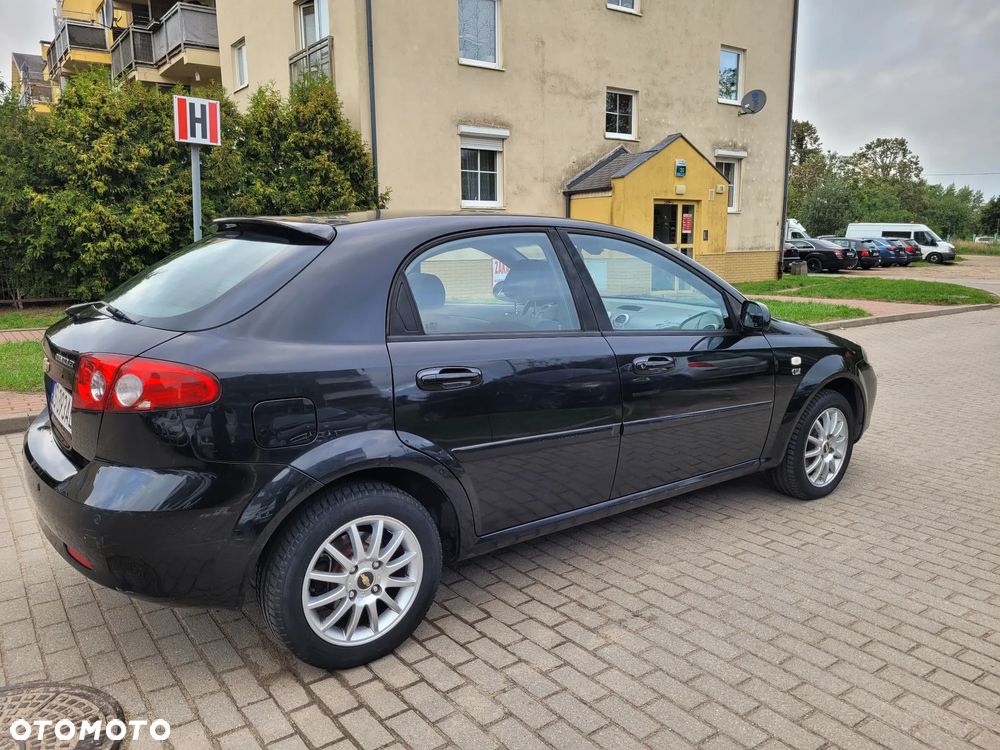 Chevrolet Lacetti 1.8 Platinum - 17