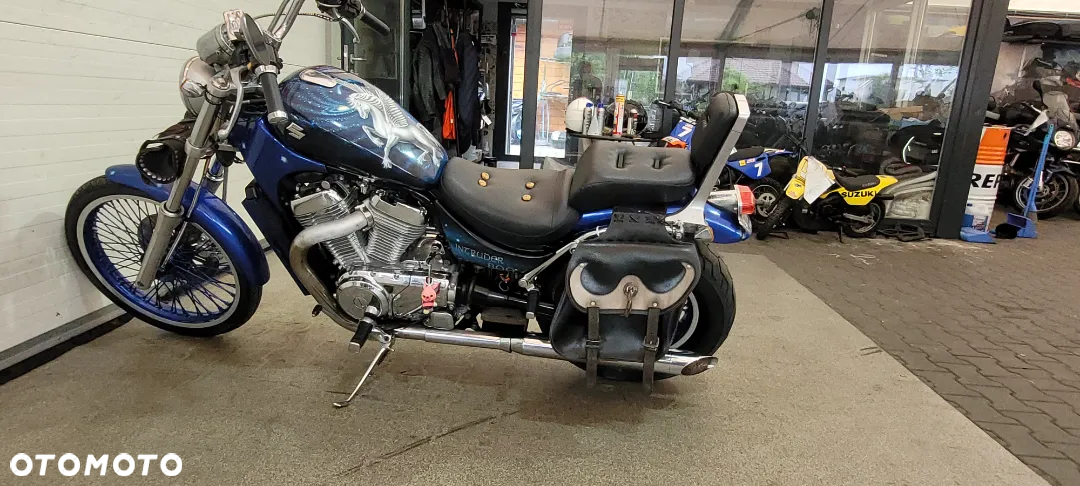 Suzuki Marauder - 24