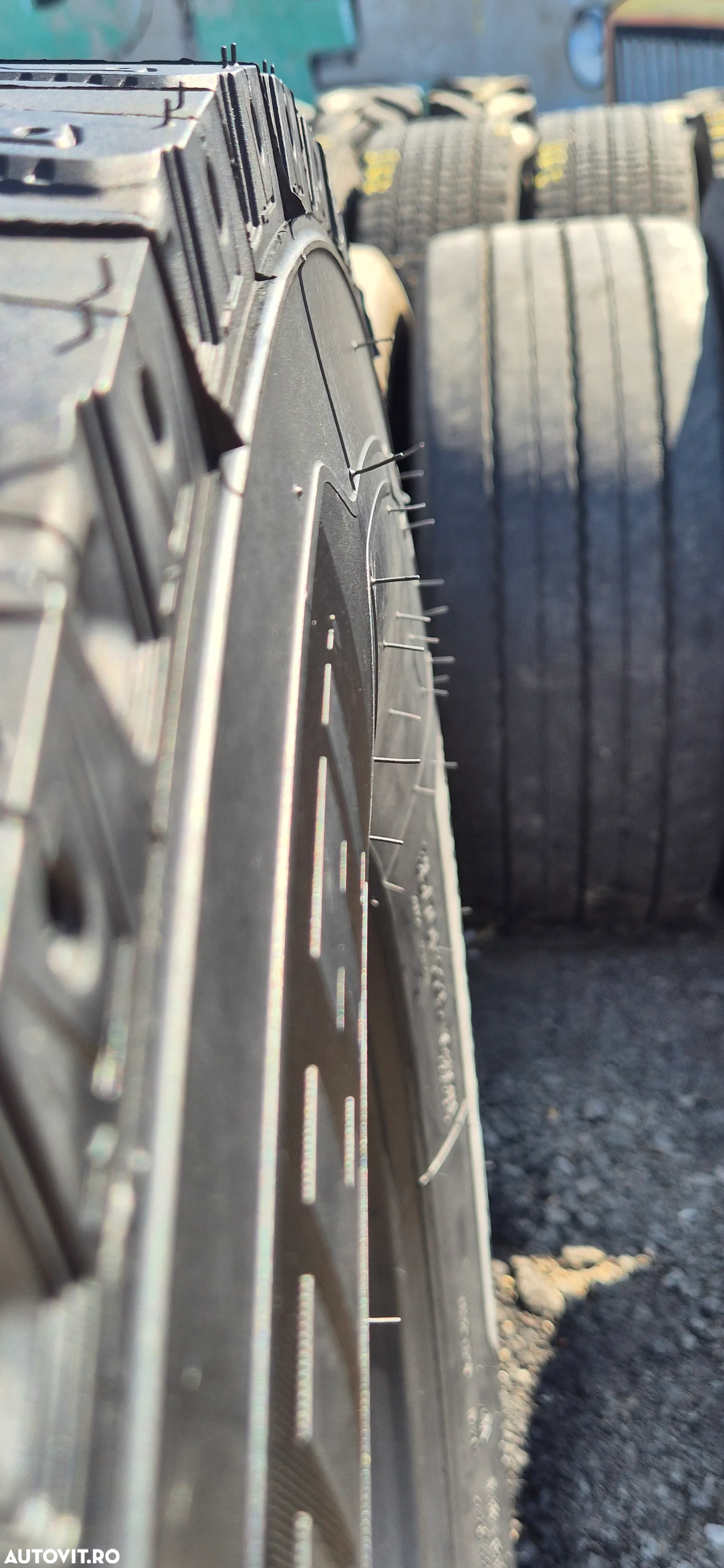 315 70 22.5 Michelin - 11