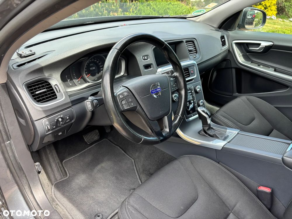 Volvo V60 D3 Geartronic Linje Business - 13
