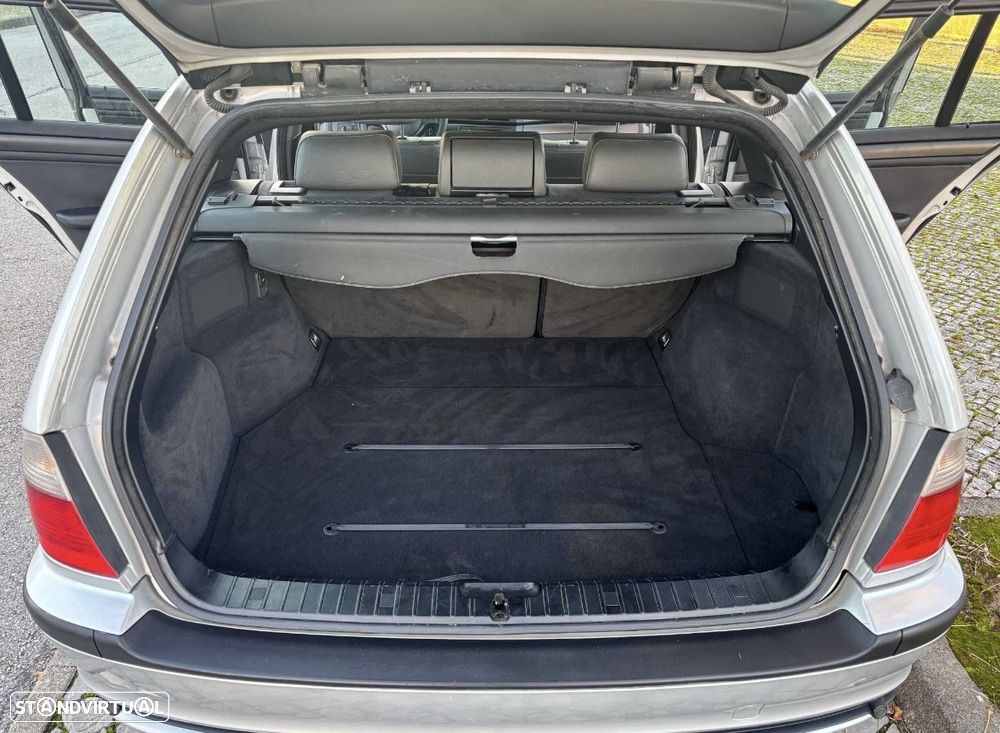 BMW 320 d Touring Edition Sport - 11