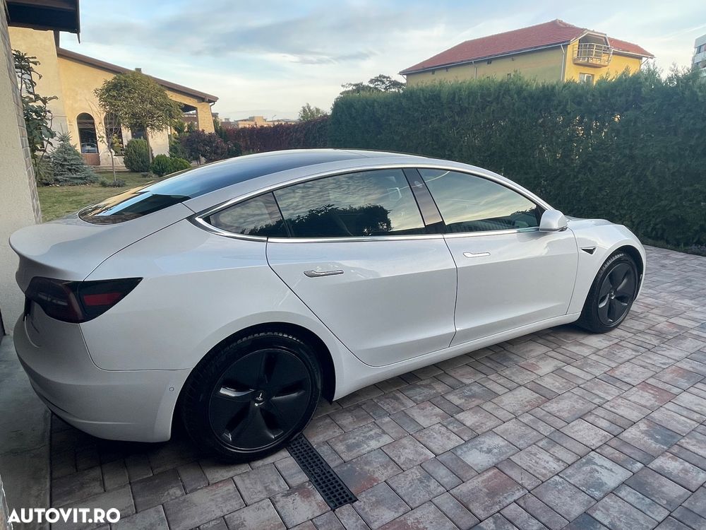 Tesla Model 3 Langstreckenbatterie Allradantrieb Dual Motor - 5