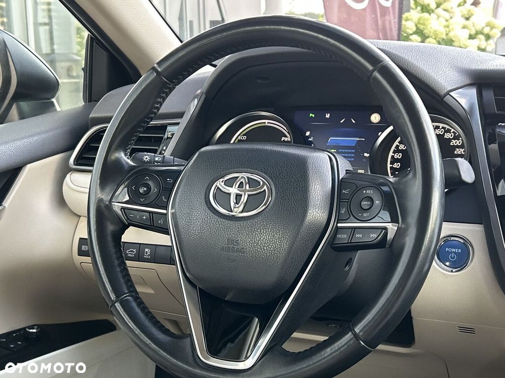 Toyota Camry 2.5 Hybrid Comfort CVT - 14