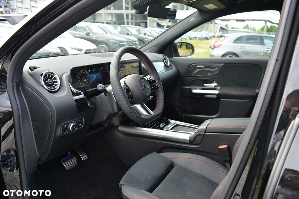 Mercedes-Benz GLA 200 AMG Line - 21