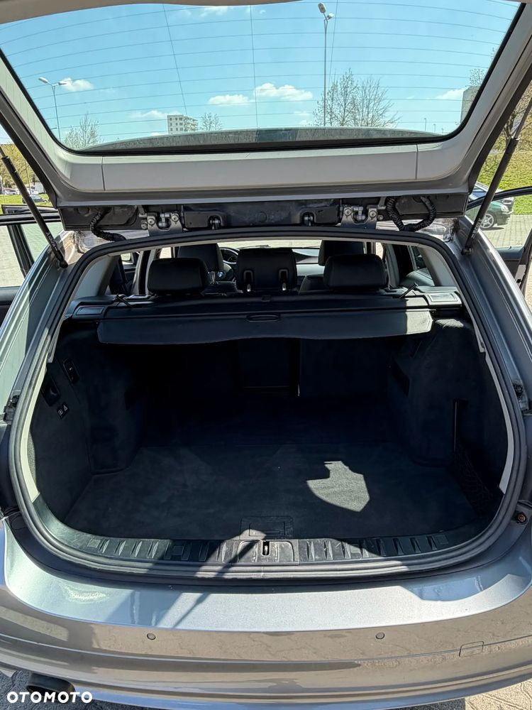 BMW Seria 3 320d DPF - 19