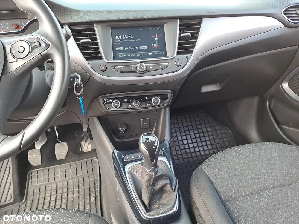 Opel Crossland X 1.2 Enjoy - 23