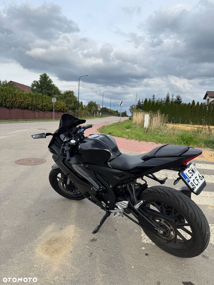 Yamaha R125 - 4