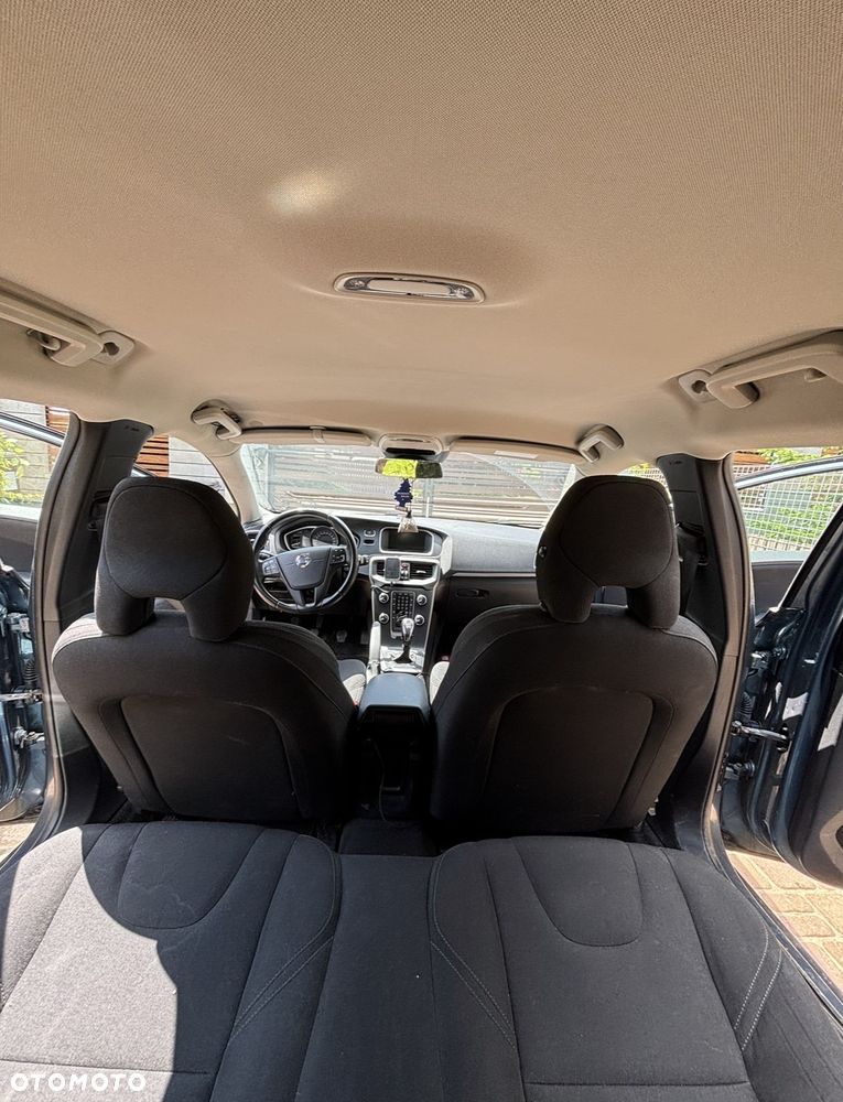 Volvo V40 D2 Base - 15