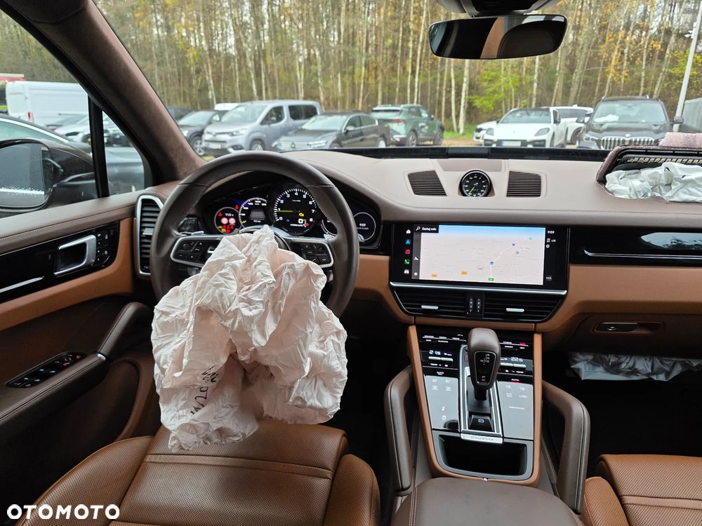 Porsche Cayenne E-Hybrid Platinum Edition - 19