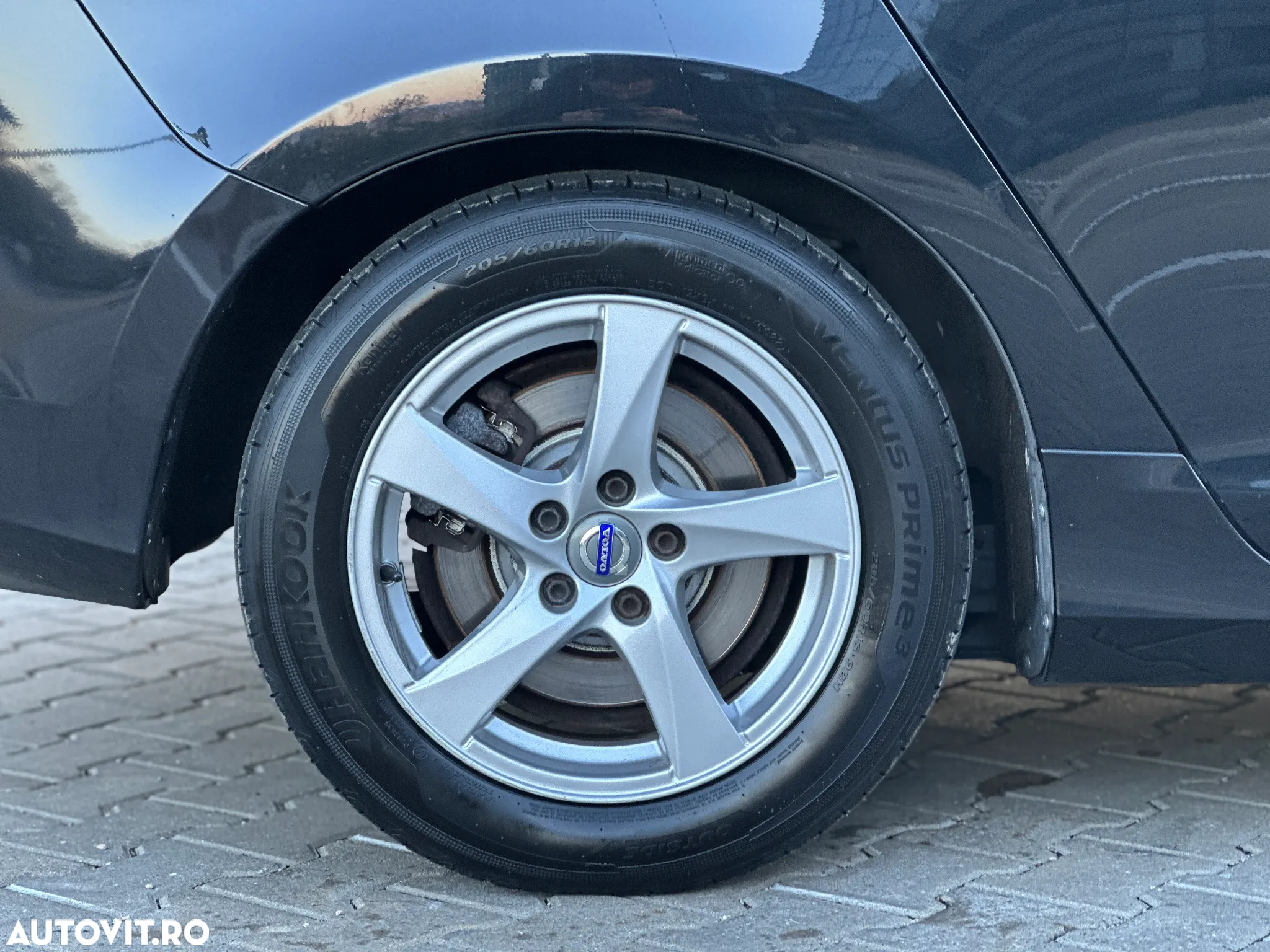 Volvo V60 D2 Geartronic Powershift RDesign - 35