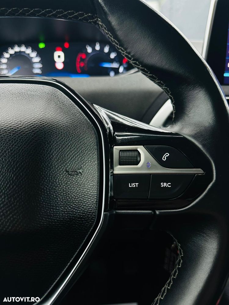 Peugeot 5008 PureTech 130 Allure - 32