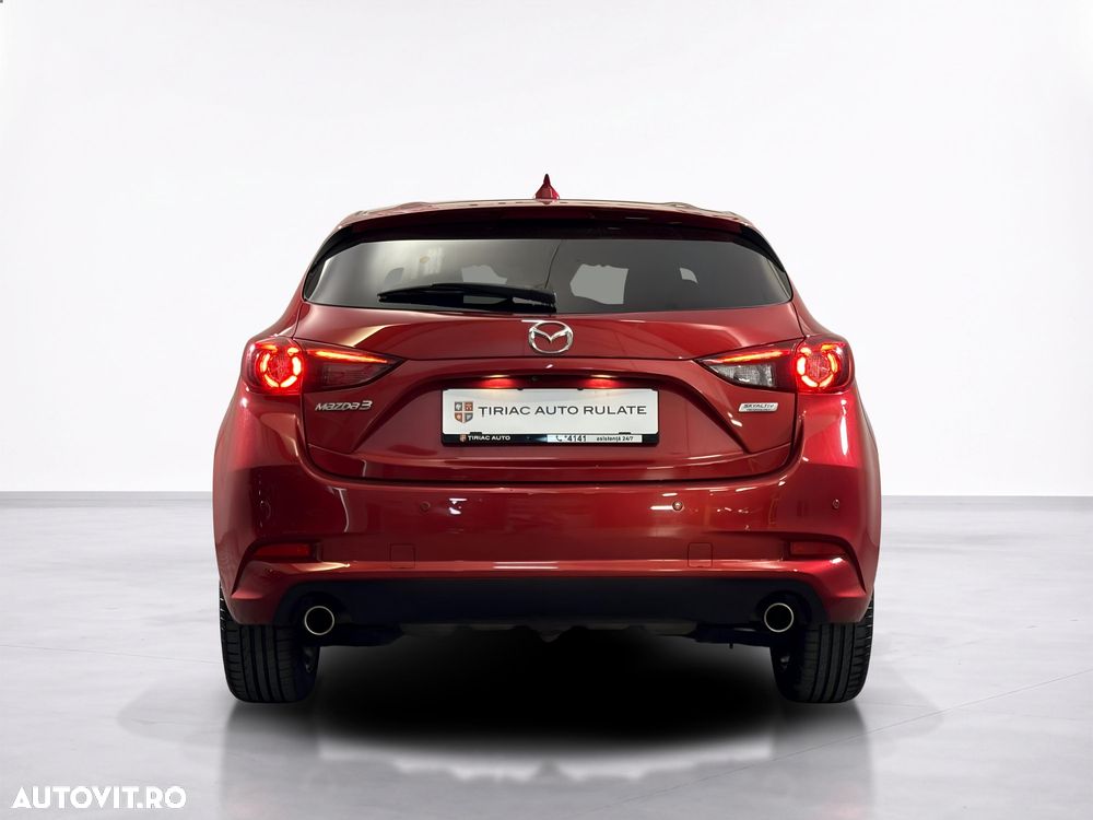 Mazda 3 - 5