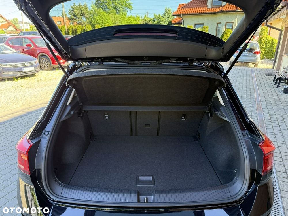 Volkswagen T-Roc 1.5 TSI Style - 24