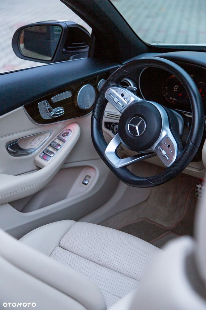 Mercedes-Benz Klasa C - 36