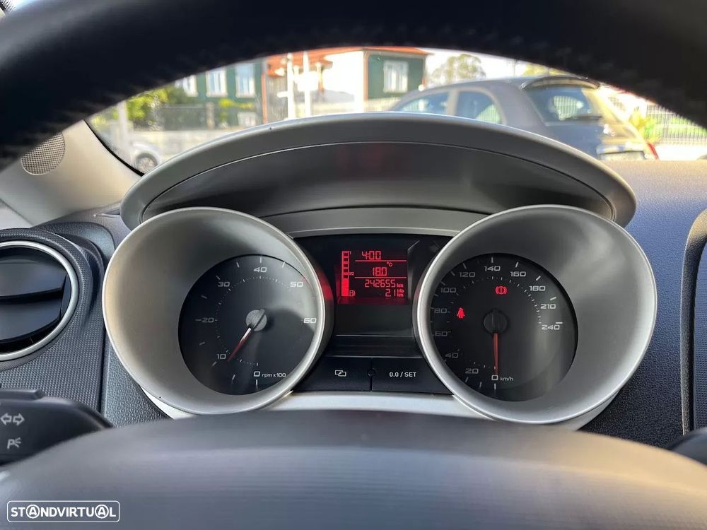 SEAT Ibiza 1.6 TDI Copa DPF - 15