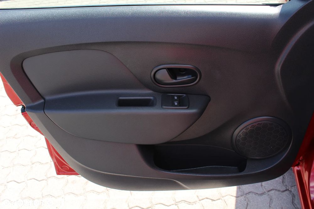 Dacia Sandero - 13