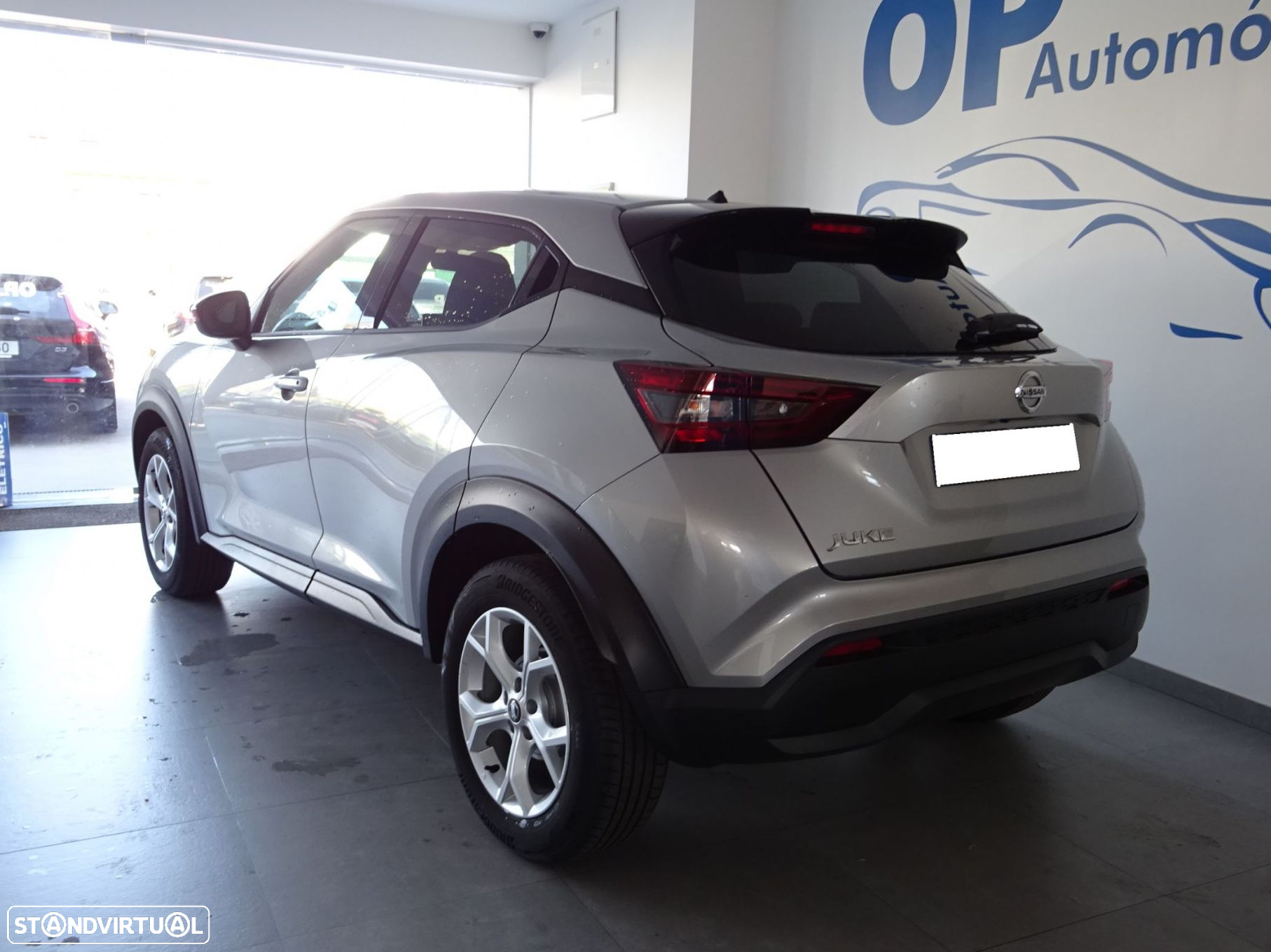 Nissan Juke 1.0 DIG-T N-Connecta - 4
