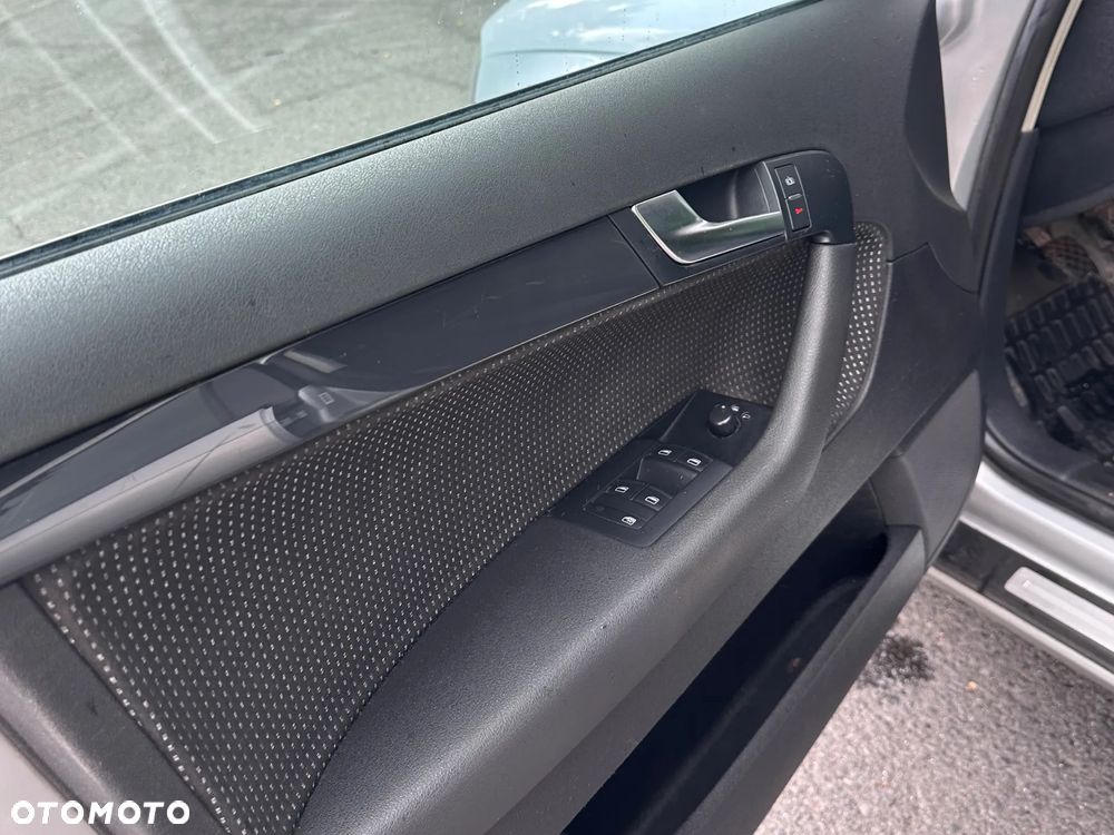 Audi A3 Sportback 2.0 TDI Ambiente - 19