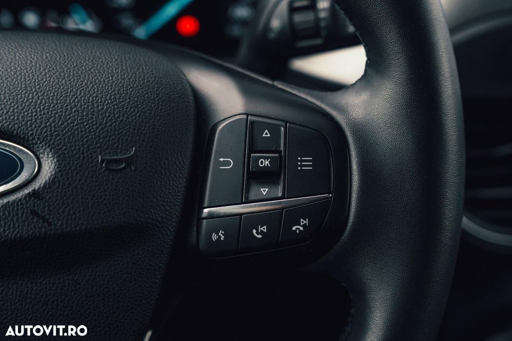 Ford Focus 1.5 EcoBlue Titanium - 11