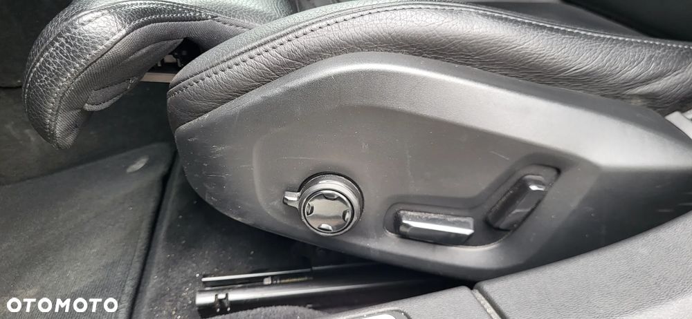 Volvo V60 D3 Inscription - 12