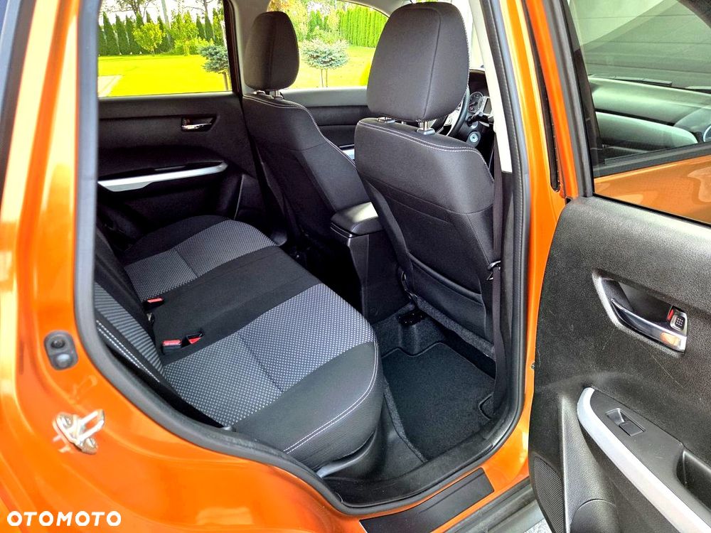 Suzuki Vitara - 21