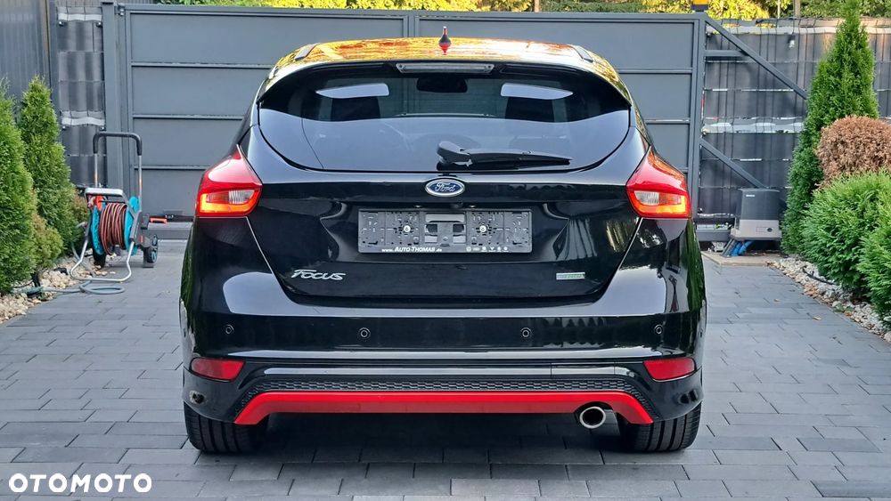 Ford Focus 1.5 EcoBoost Start-Stopp-System Titanium - 6