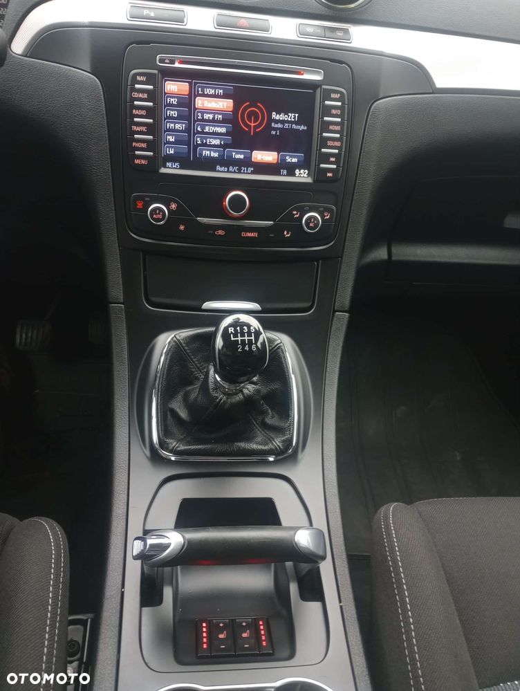 Ford S-Max 2.0 TDCi DPF Business Edition - 12