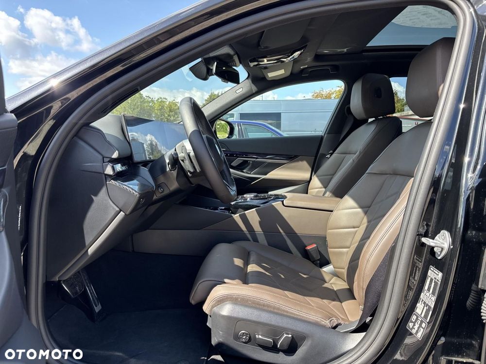 BMW Seria 5 - 8