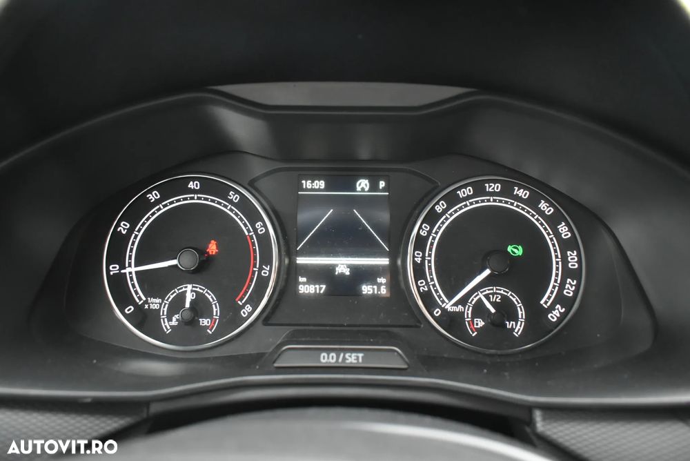Skoda Scala 1.0 TSI DSG Ambition - 11
