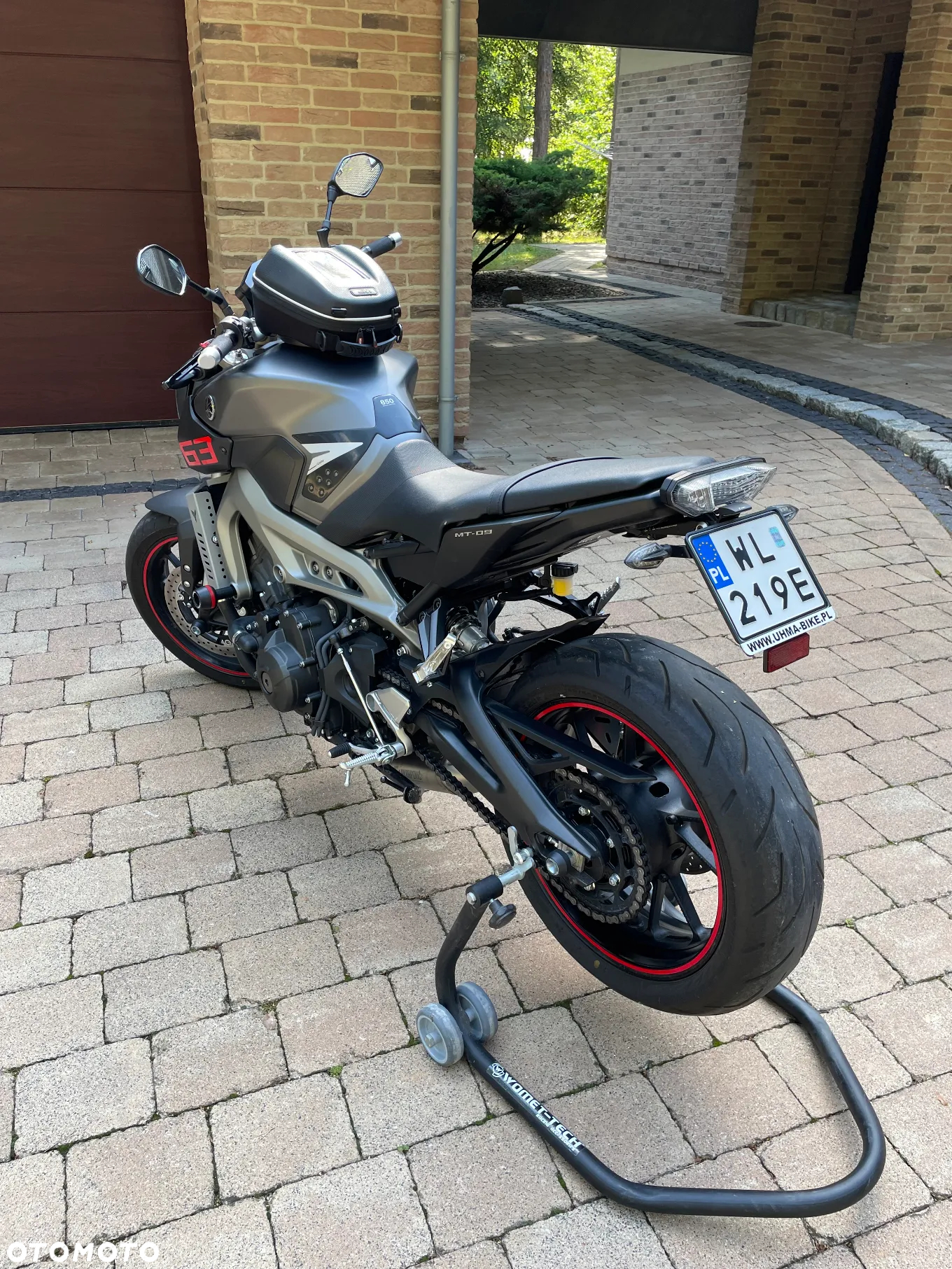Yamaha MT - 4