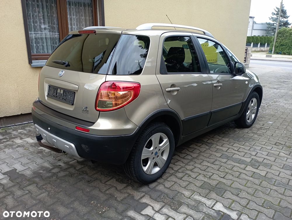 Fiat Sedici 1.6 16V 4x4 Luxury - 5
