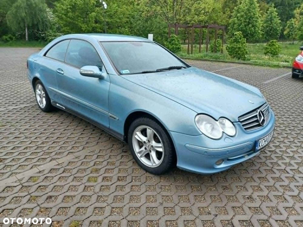 Mercedes-Benz CLK - 14