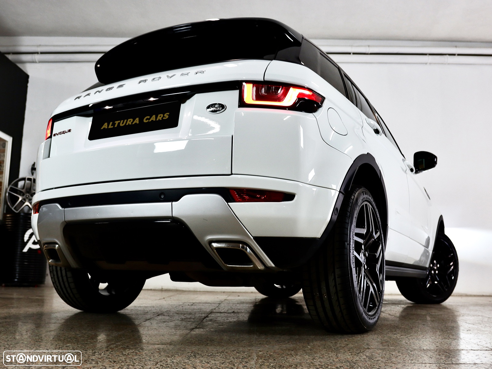 Land Rover Range Rover Evoque 2.0 TD4 HSE Dynamic Auto - 33
