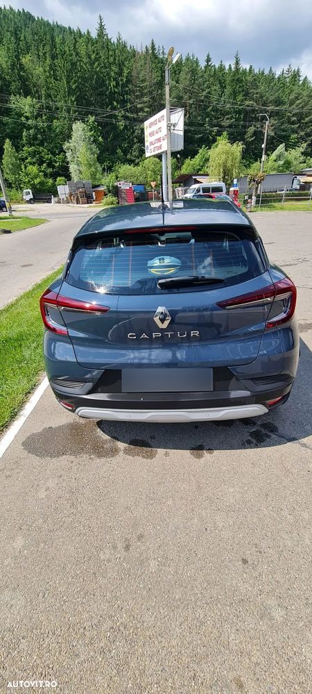 Renault Captur - 4