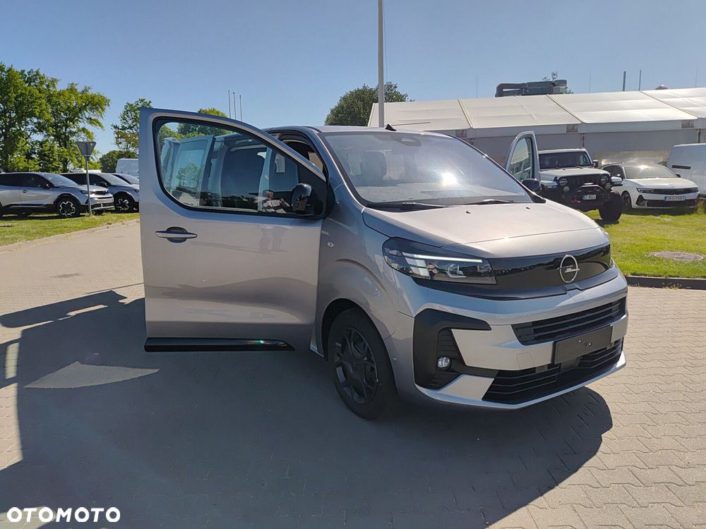 Opel Vivaro - 19