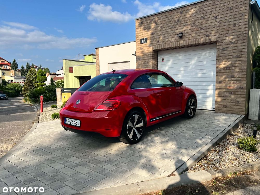 Volkswagen Beetle 2.0 TDI DSG DPF Sport - 4