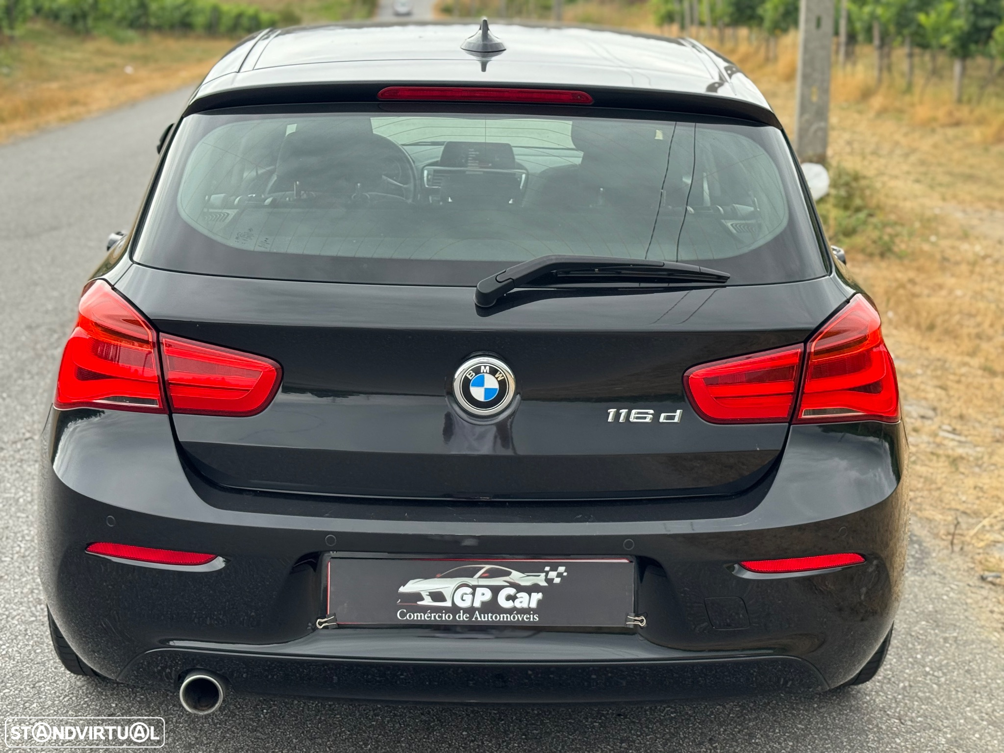 BMW 116 d EfficientDynamics - 10