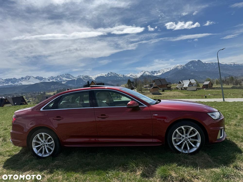 Audi A4 Limousine - 1
