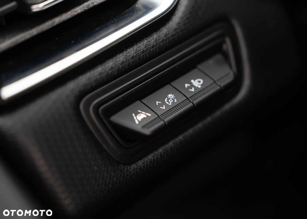 Renault Clio TCe 100 BUSINESS EDITION - 11