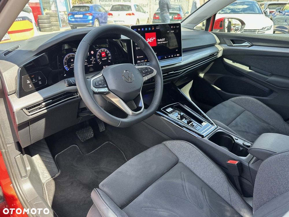 Volkswagen Golf - 14