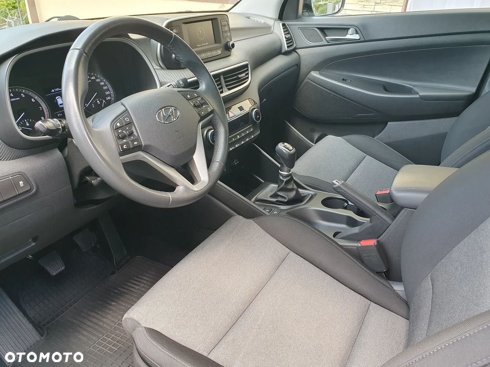 Hyundai Tucson 1.6 GDi 2WD Pure - 19