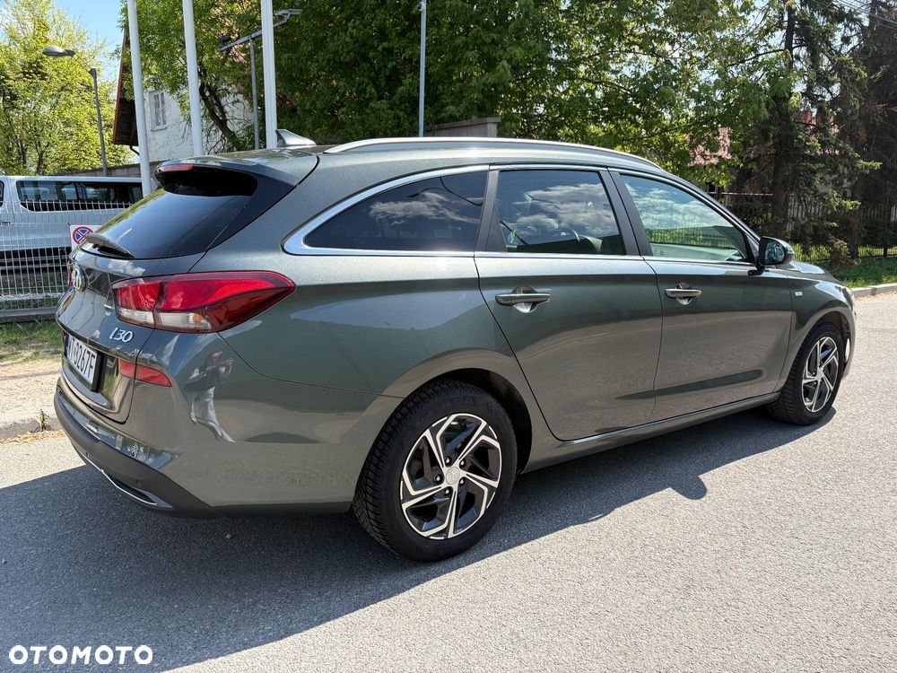 Hyundai i30 1.5 T-GDI 48V Smart DCT - 10