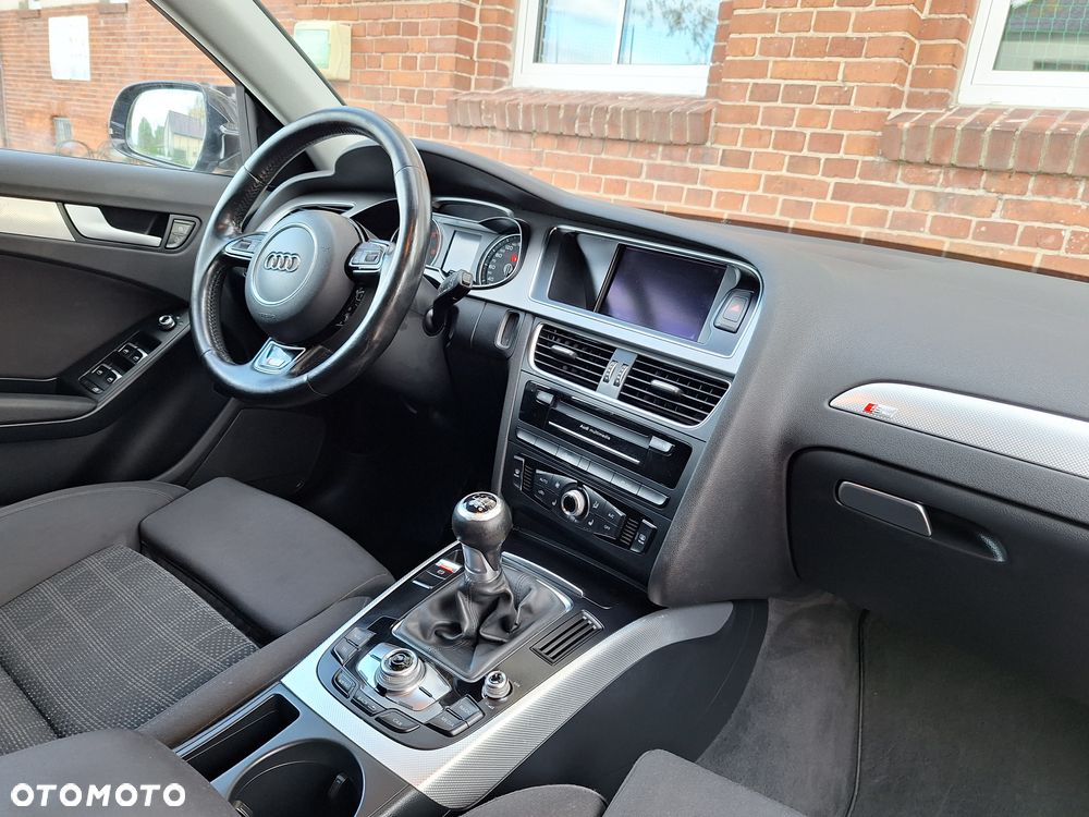 Audi A4 Avant - 10