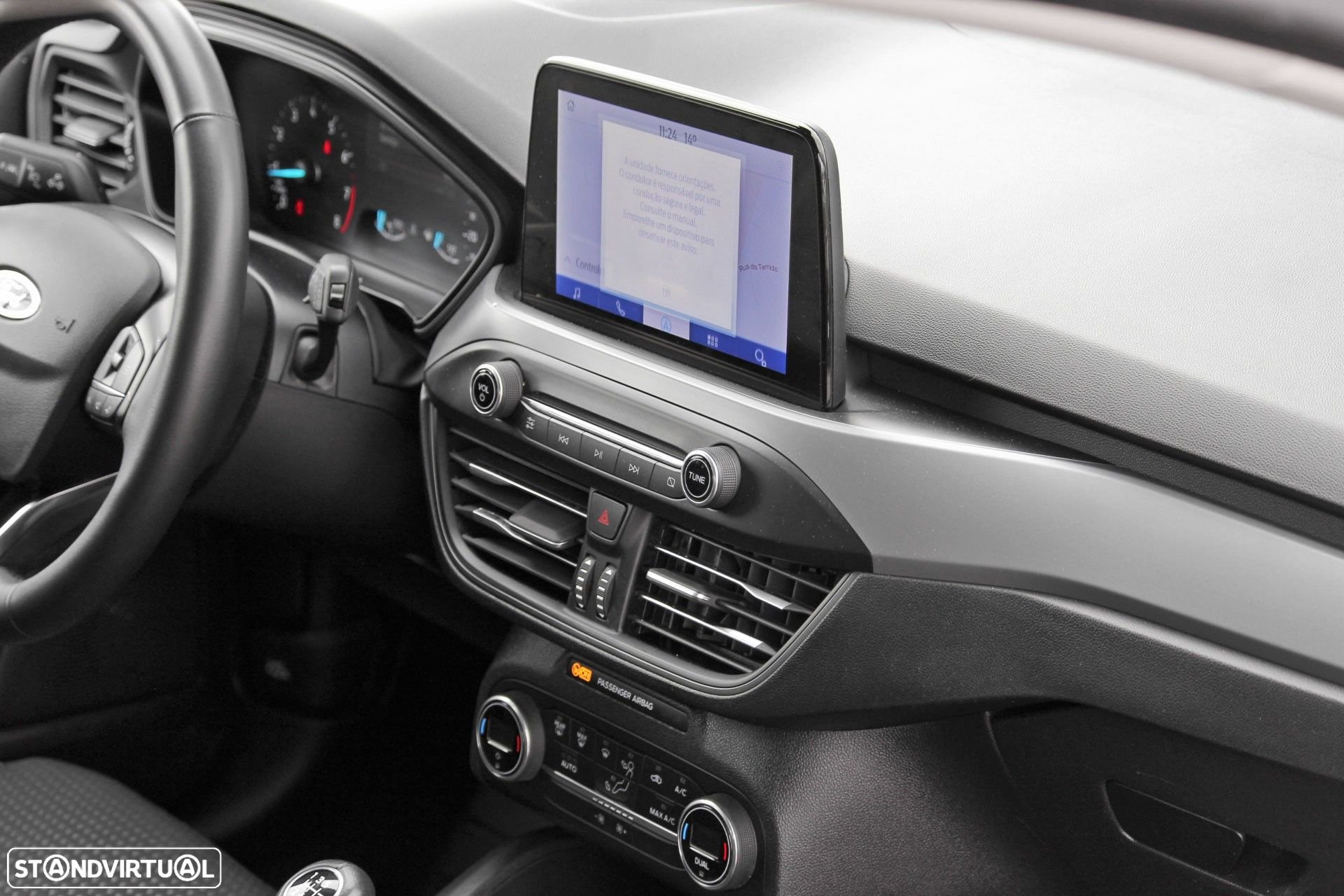 Ford Focus 1.0 EcoBoost MHEV Connected - 10