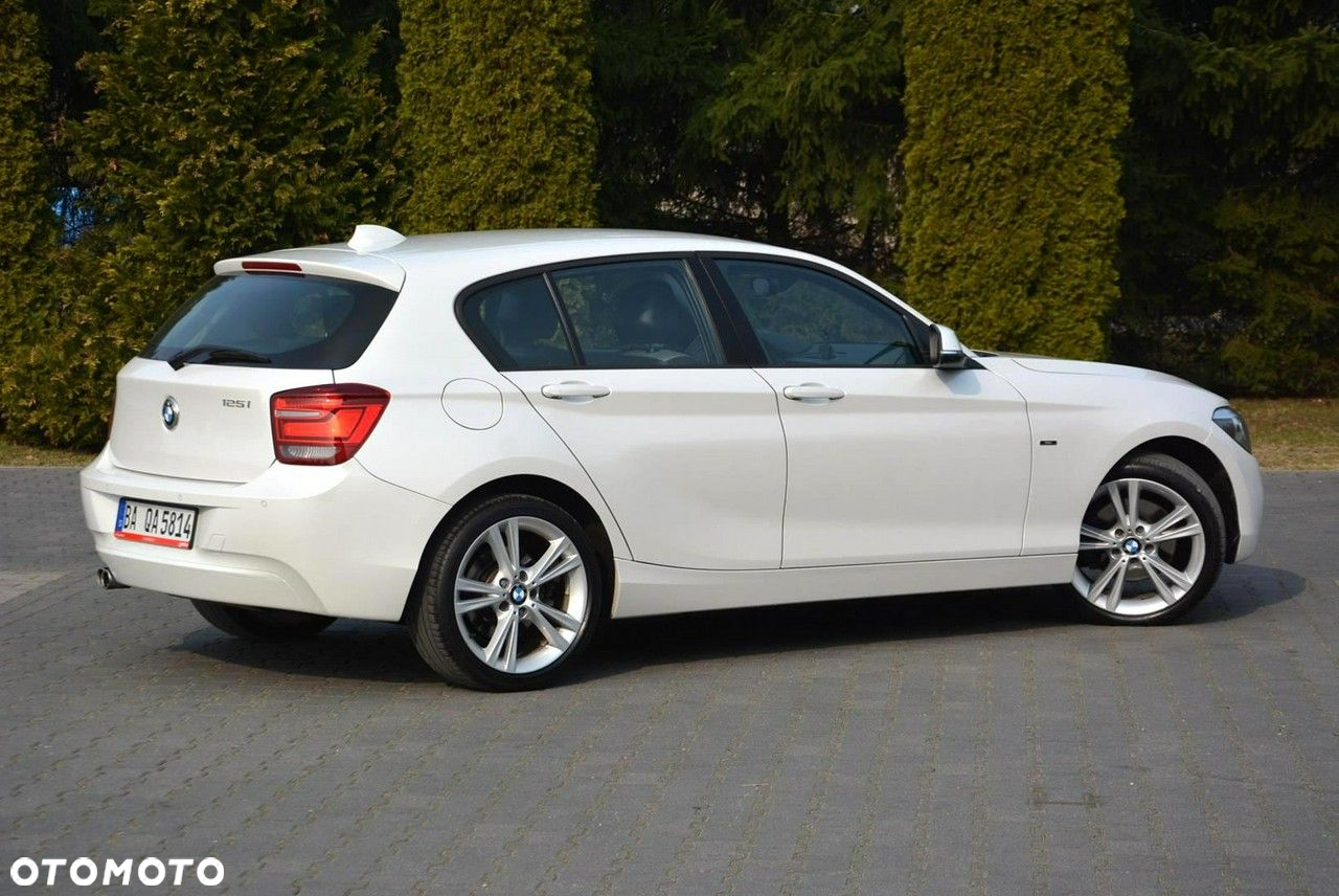 BMW Seria 1 125i M Sport - 13
