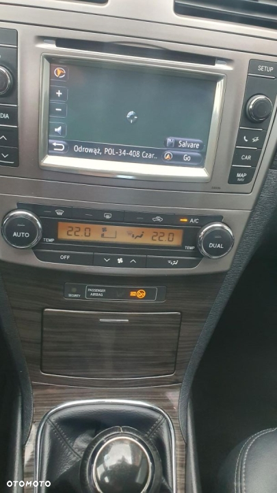 Toyota Avensis 2.0 D-4D Premium - 18