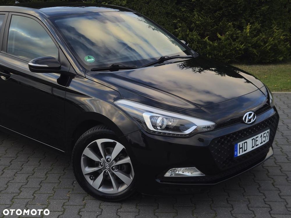 Hyundai i20 1.2 Passion Plus - 20