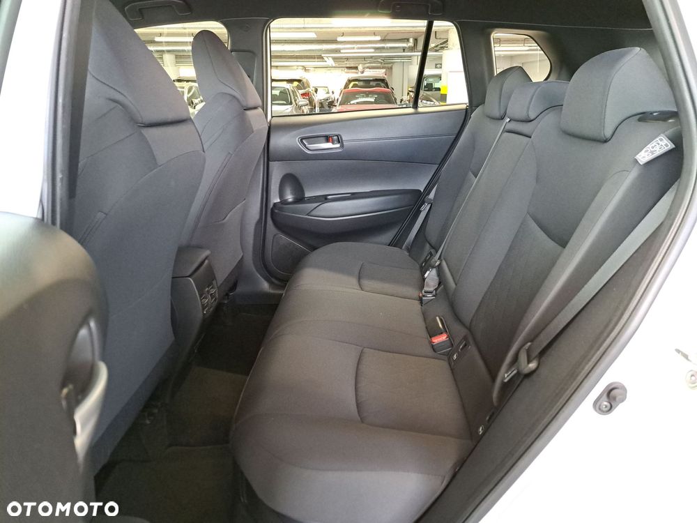 Toyota Corolla Cross 2.0 Hybrid Comfort - 13