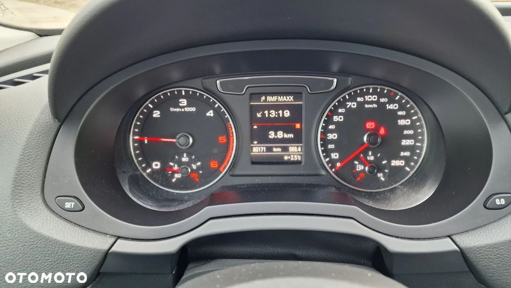 Audi Q3 2.0 TDI - 12