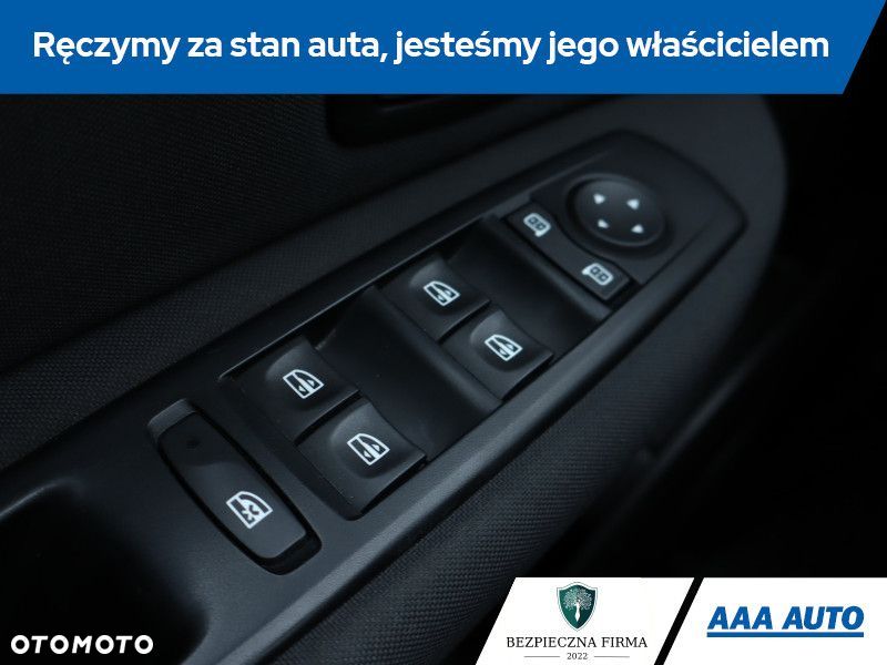 Renault Scenic - 17